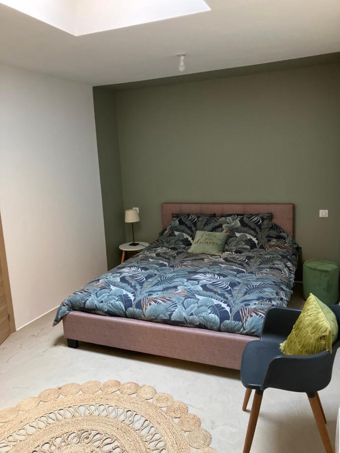 Chambre Avec Petit-Dejeuner En Provence Luberon La Tour-dʼAigues 外观 照片